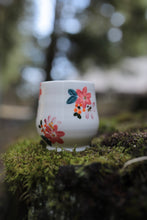 Load image into Gallery viewer, Wildflowers Goblet